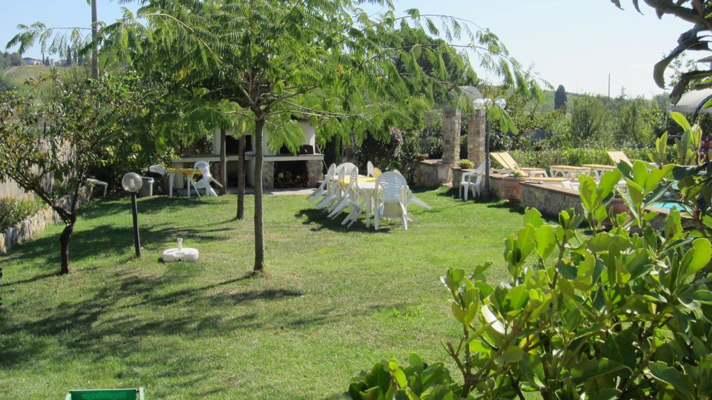 Chiardiluna Pistoya Habitación foto